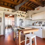 Renaissance: In Maremma, Vicina Al Mare *