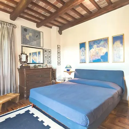 Renaissance: In Maremma, Vicina Al Mare *