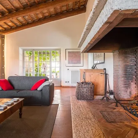 Renaissance: In Maremma, Vicina Al Mare Villa Pescia Fiorentina