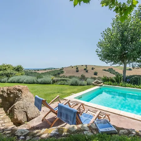 Renaissance: In Maremma, Vicina Al Mare