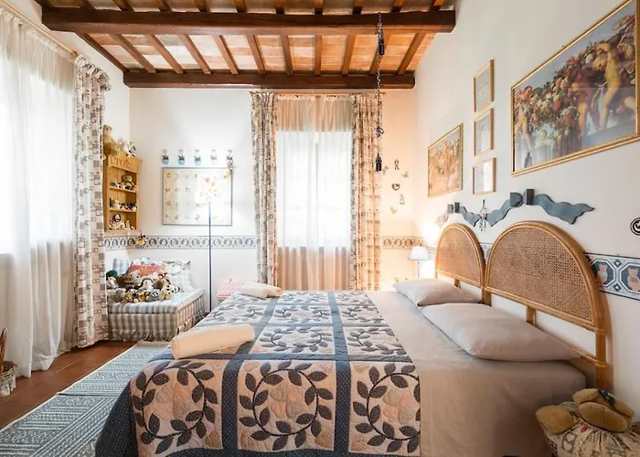 Renaissance: In Maremma, Vicina Al Mare